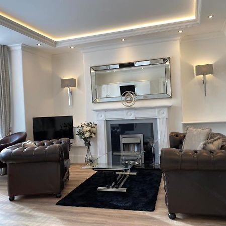 The Maureen Suite Llandudno Exterior photo