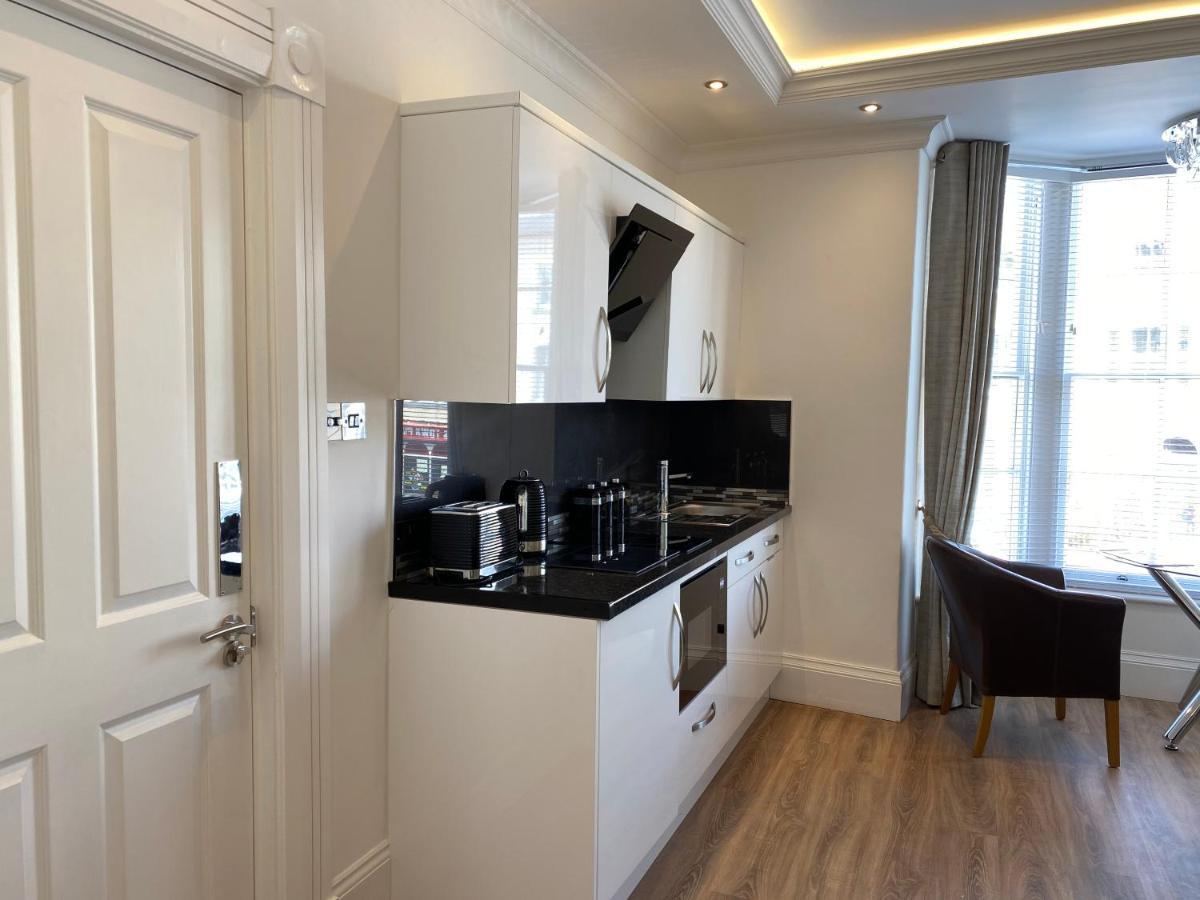 The Maureen Suite Llandudno Exterior photo