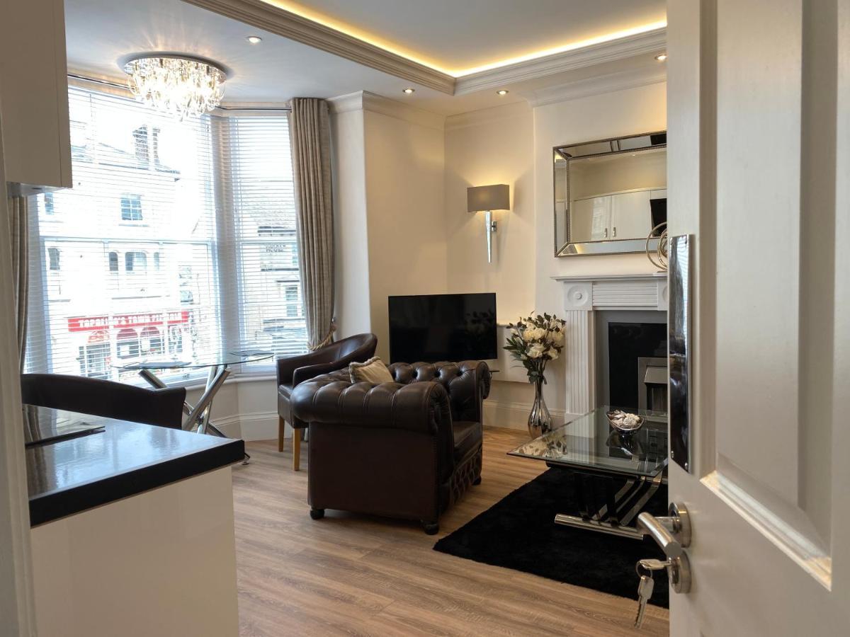 The Maureen Suite Llandudno Exterior photo